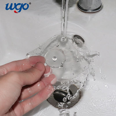 آویزان کننده قلاب در حمام